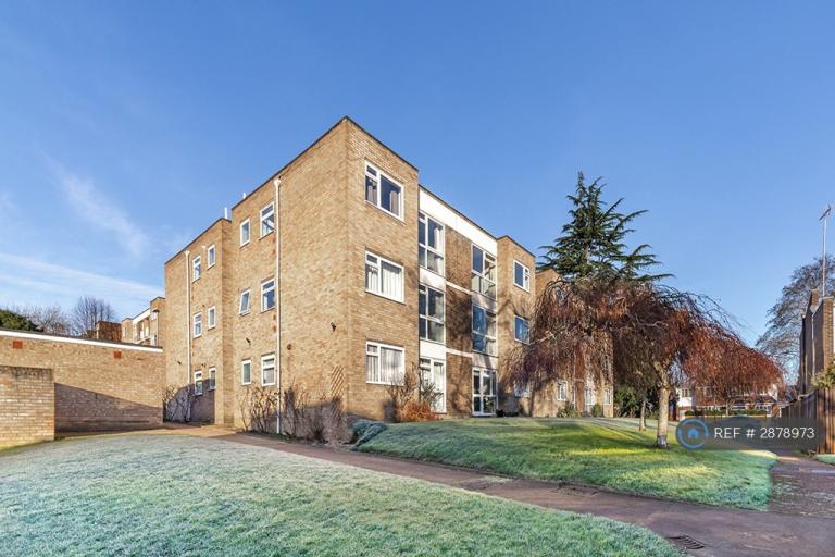 1 bedroom flat in Foxgrove Road, Foxgrove Road, BR3 (1 bed) (#2878973)