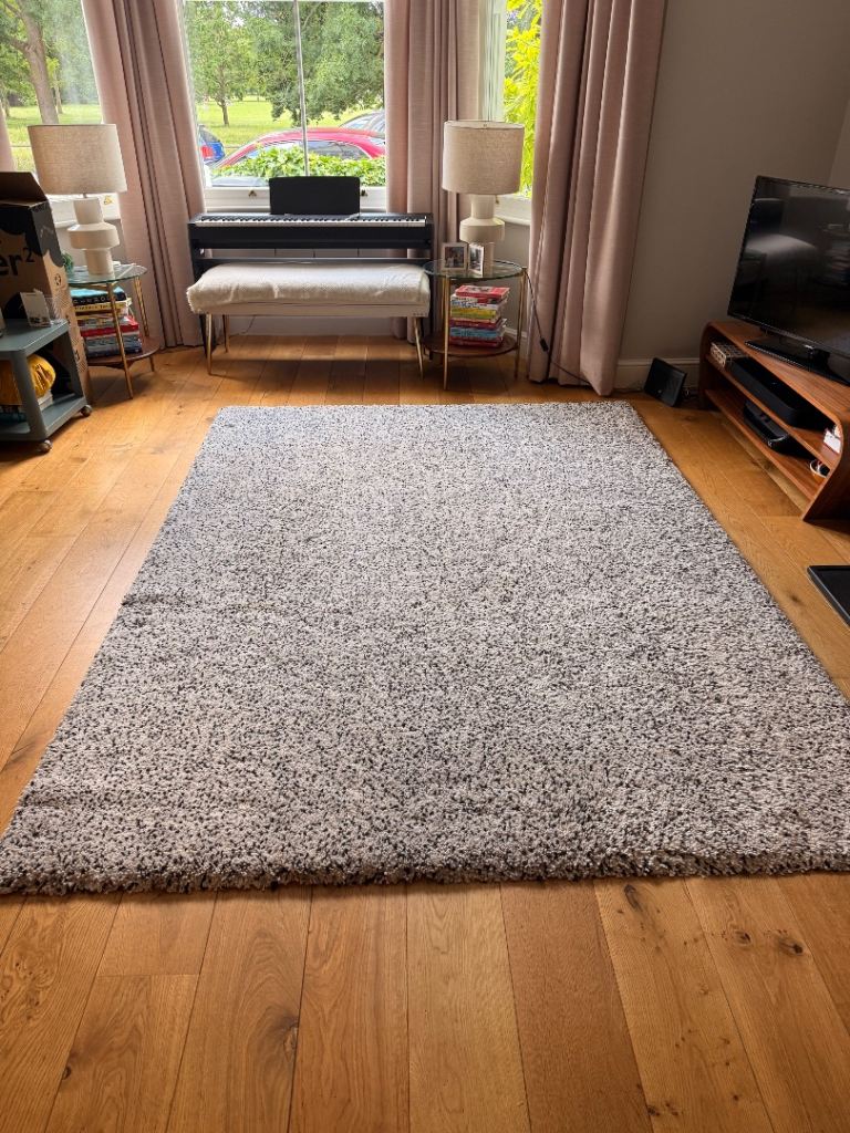 IKEA VINDUM Rug 200 x 270cm – £10