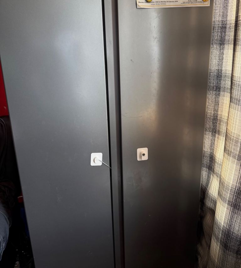 Grey Freestanding Fridge – free 