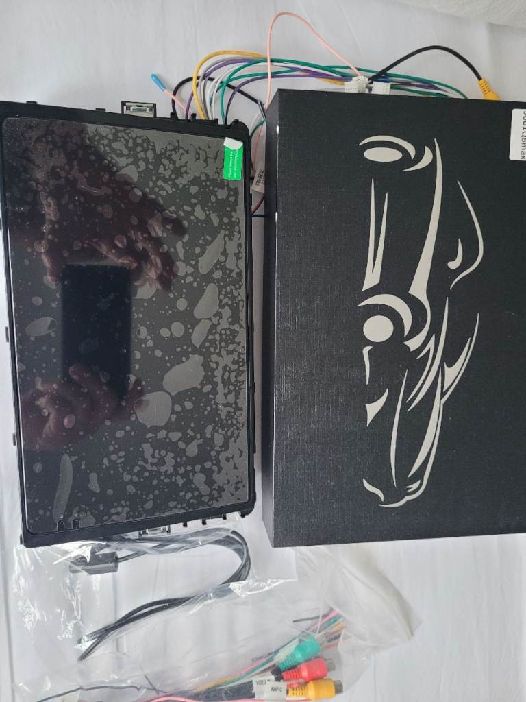 Android 14 autocar stereo touch screen 