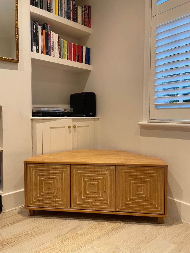 Habitat Grooved Storage 3 Door Corner TV Unit - Light Wood