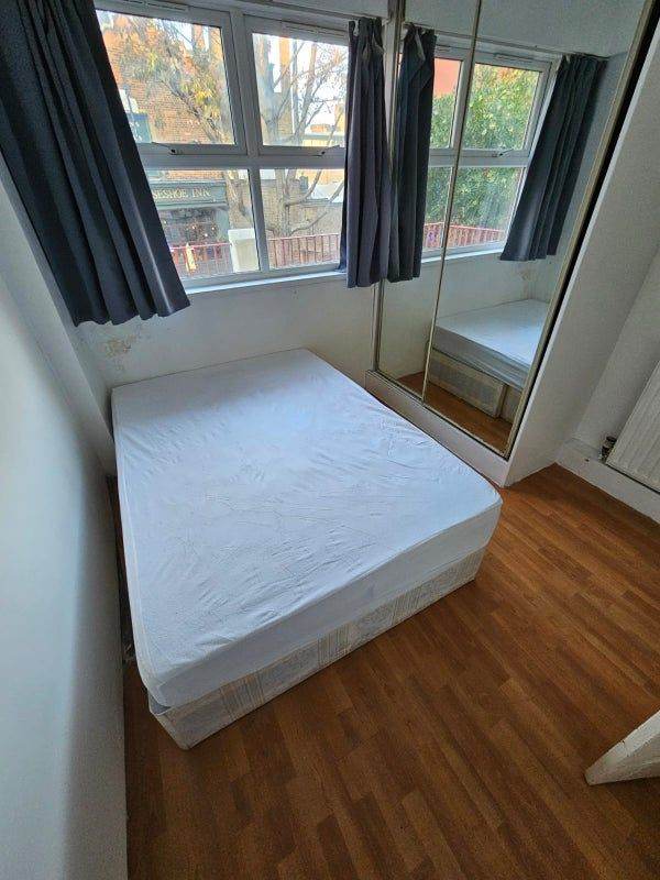 🏠 Lovely Semi-Double Room in London Bridge SE1 3SU 🤍