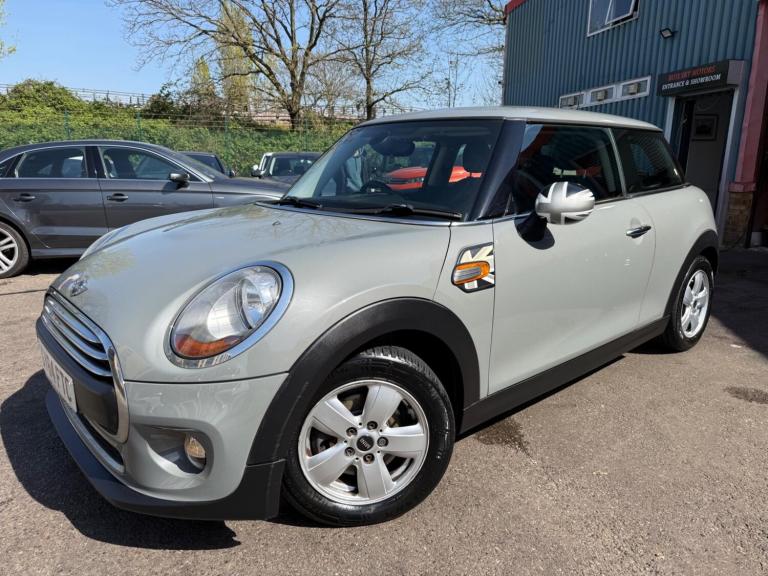 2014 MINI Hatch 1.2 One Euro 6 (s/s) 3dr HATCHBACK Petrol Manual