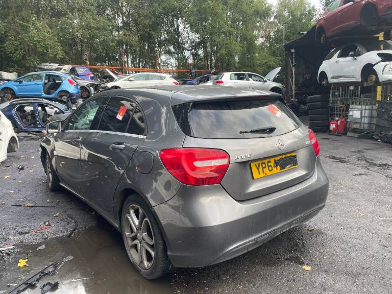 MERCEDES A-CLASS 2014 A180D W176 GREY 1.5 DIESEL K9KF452 BREAKING FOR PARTS