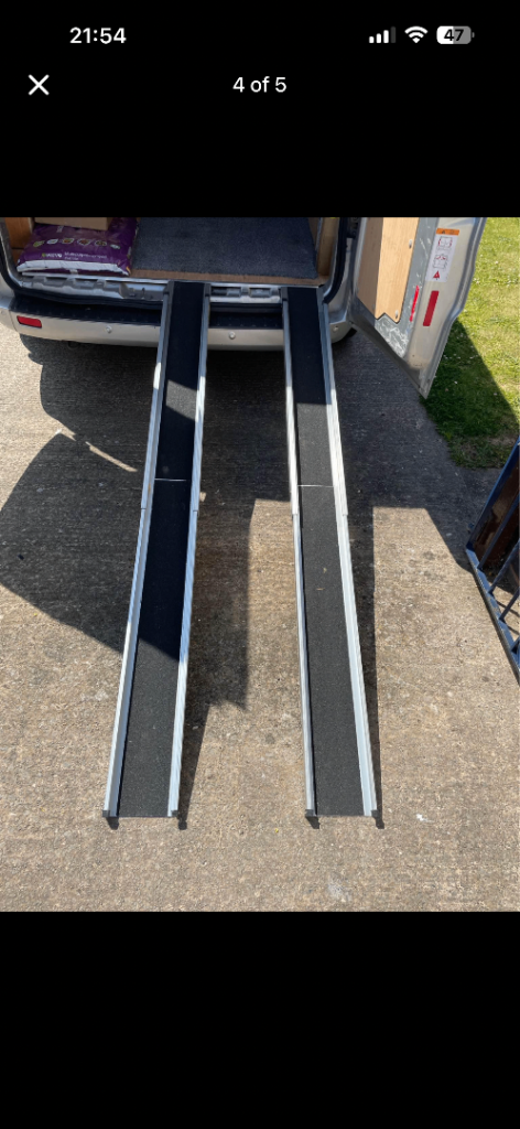 Aluminium folding van loading Ramps 272kg capacity-pair