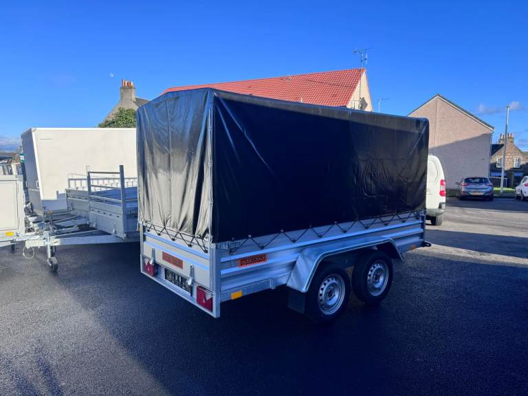 BRAND NEW 8,7ft x 4,2ft TWIN AXLE NIEWIADOW TRAILER WITH FRAME AND COVER 750KG