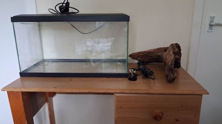 Small fish tank 