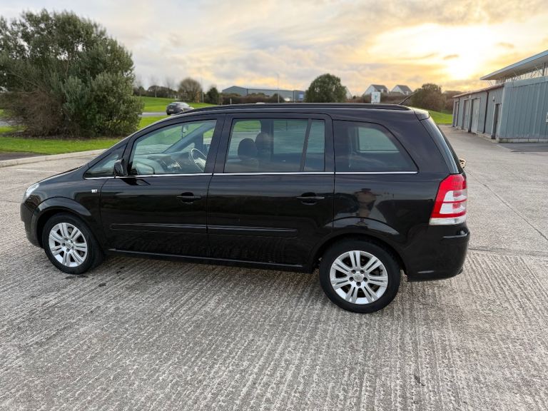 Vauxhall, ZAFIRA, MPV, 2011, Manual, 1686 (cc), 5 doors