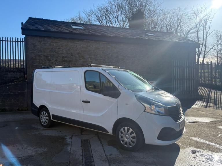 2018 Renault Trafic 1.6 dCi ENERGY 27 Business SWB Standard Roof Euro 6 (s/s) 5dr PANEL VAN Diese...