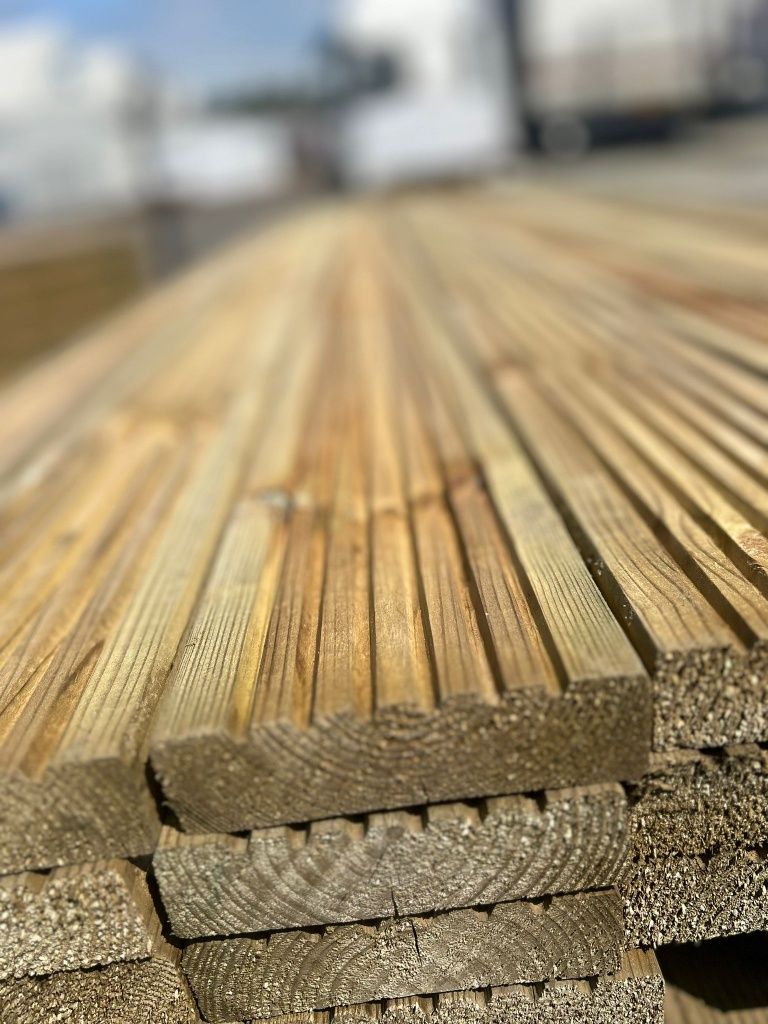 DECKING BOARDS, SPINDLES, HAND AND BASE RAILS 