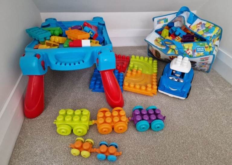 Megabloks Table & Car & Bag of Blocks