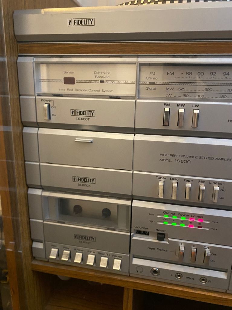 Vintage Fidelity hifi system