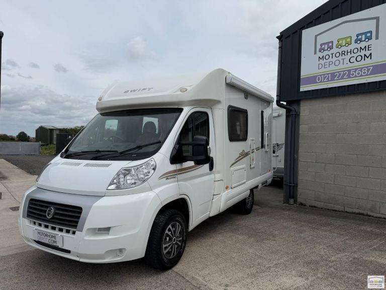 SWIFT SUNTOR 530 LP - 2 BERTH MOTORHOME FOR SALE
