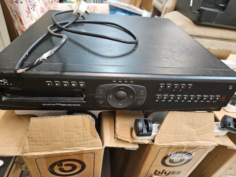 Vista’s VA series of Hybrid DVRs