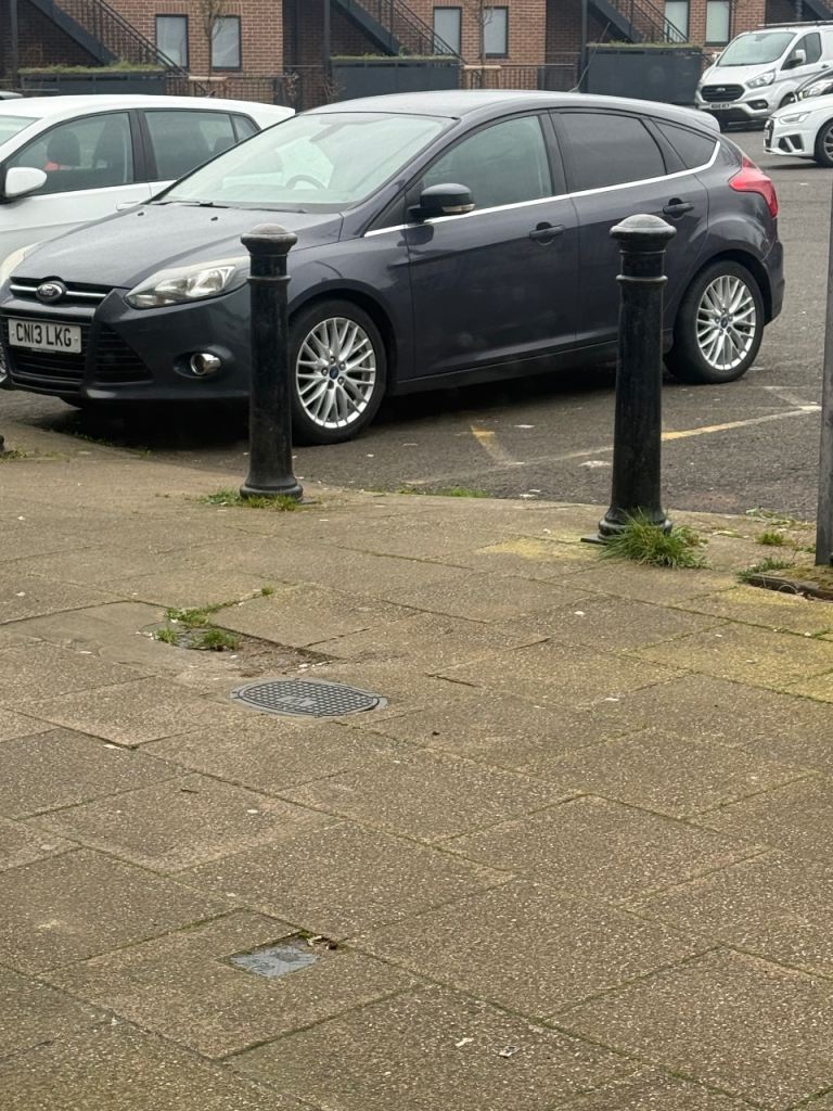 Ford, FOCUS, Hatchback, 2013, Manual, 1560 (cc), 5 doors