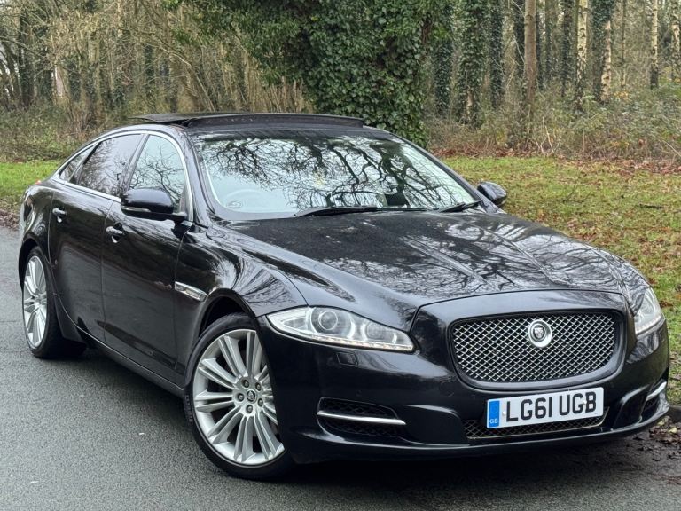 JAGUAR XJL 3.0D PORTFOLIO  275 BHP LONG WHEEL BASE~LOW MILES~FULL HISTORY