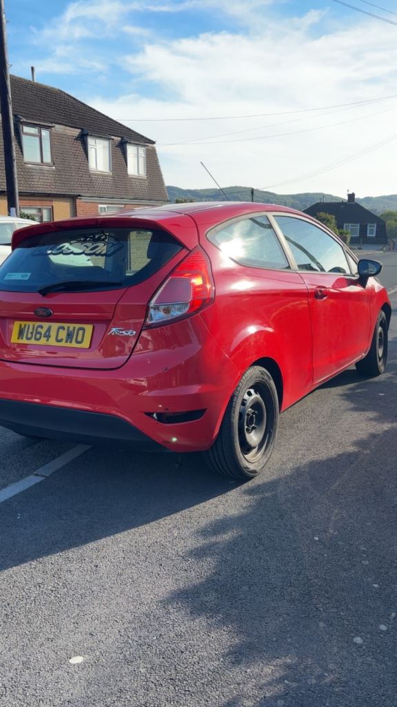 Ford, FIESTA, Hatchback, 2014, Manual, 1241 (cc), 3 doors