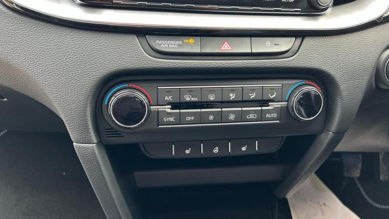 2025 Kia XCeed 1.5 T-GDi MT 3 HATCHBACK Petrol Manual