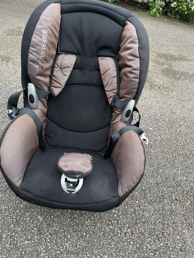 Maxi-cosi baby car seat