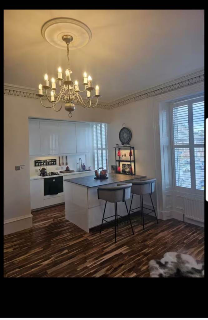 Fantastic business opportunity... 1 bedroom airbnb for sale.