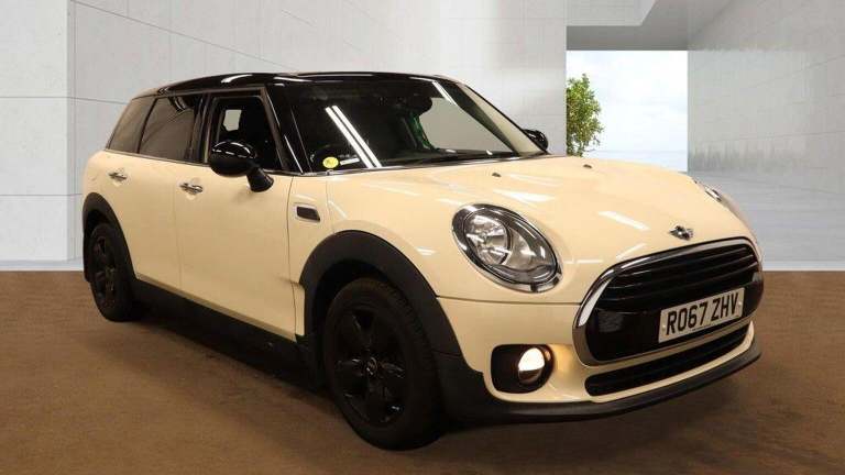 MINI CLUBMAN 1.5 Cooper Euro 6 (s/s) 6dr (white) 2017