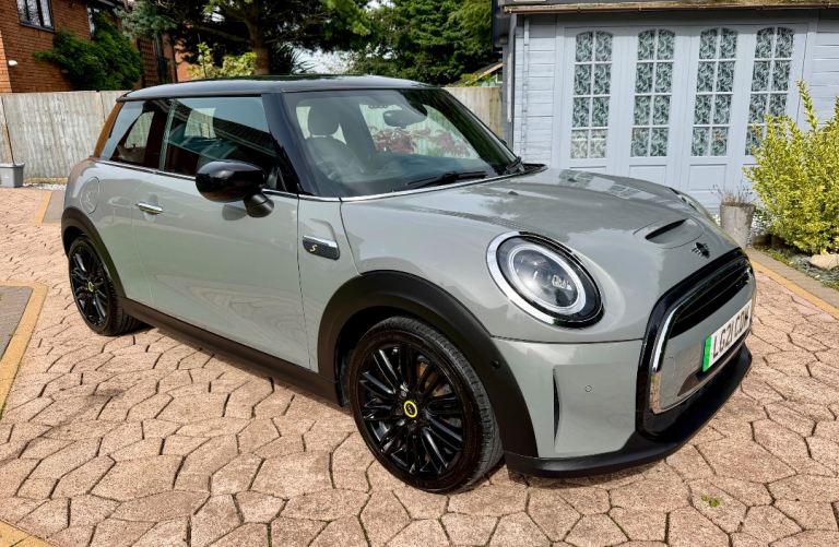 Mini, HATCHBACK, Hatchback, 2021, Other, 1 (cc), 3 doors