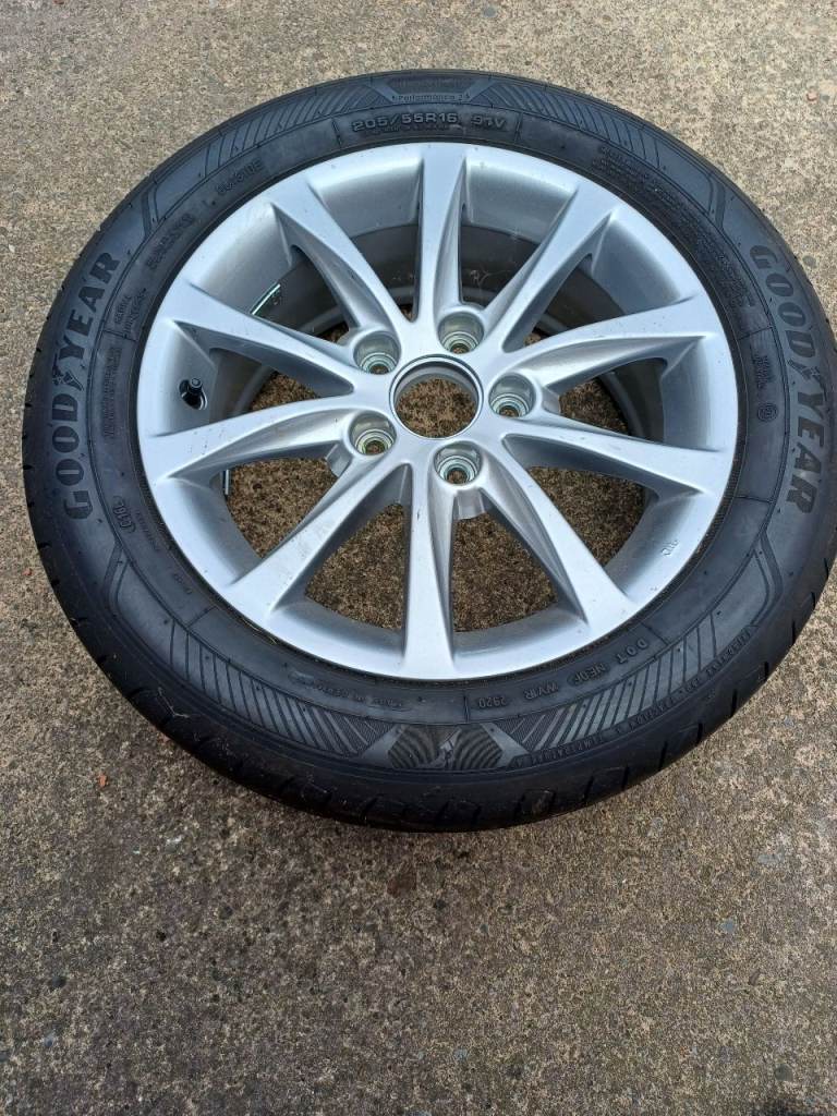 Honda civic alloy wheel