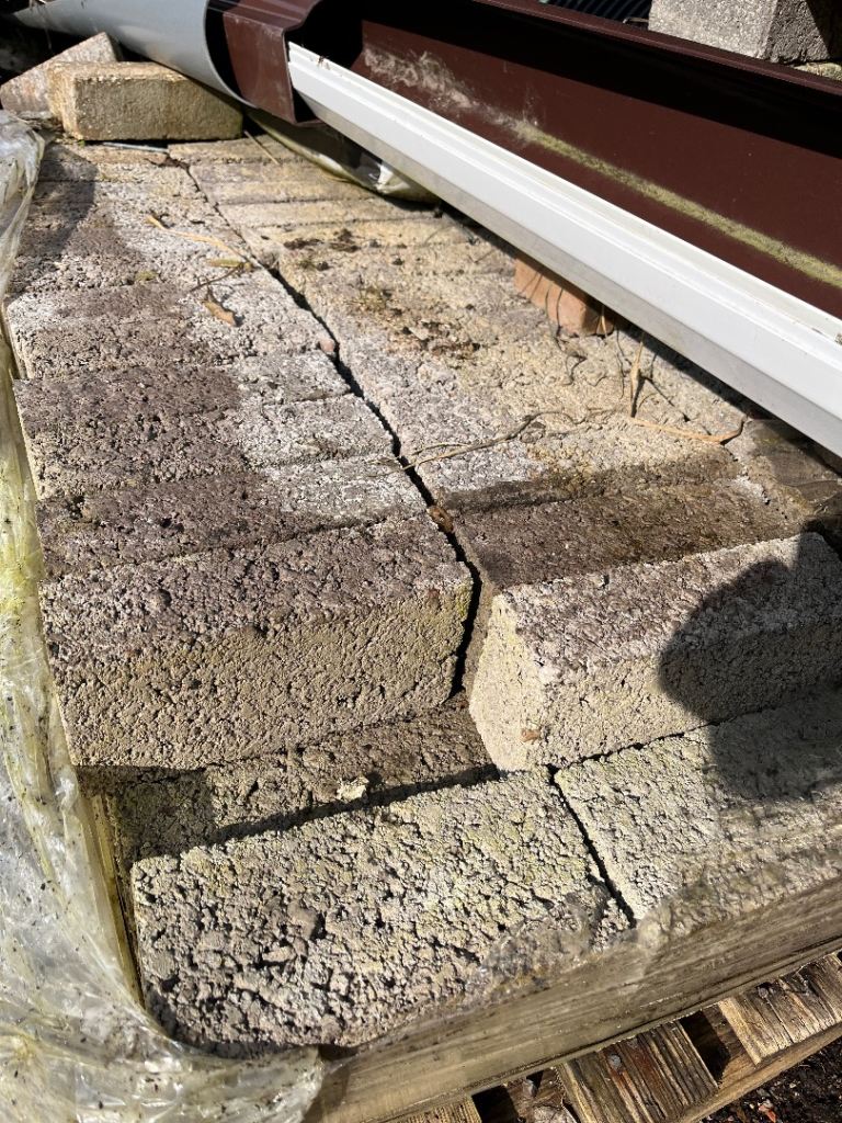 Concrete bricks FREE