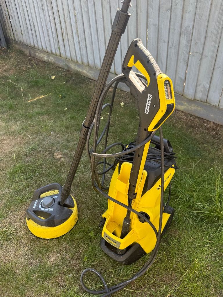 Karcher K4 Pressure Washer - Very Little Use - Excellent Condition