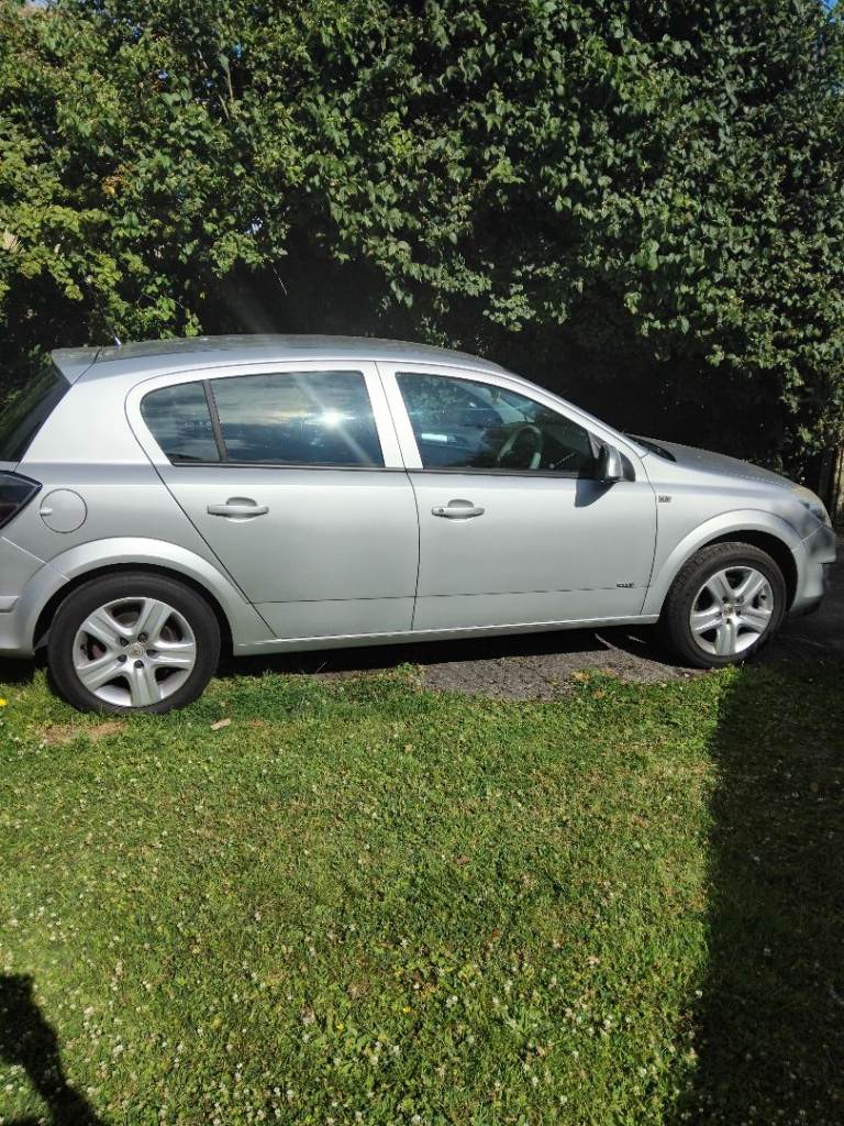 Vauxhall, ASTRA, Hatchback, 2009, Manual, 1686 (cc), 5 doors