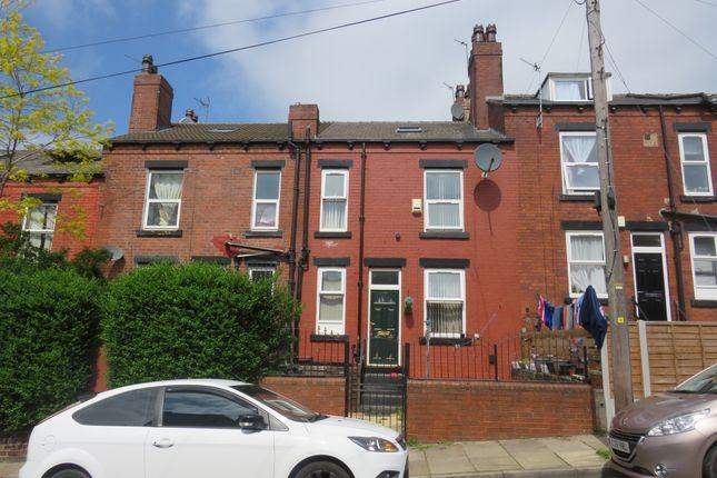 House to rent in Harehills close to St James hospital