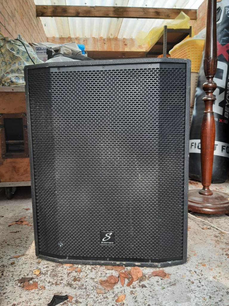 18" Active Studomaster Venture Subwoofer (2400W)PEAK (600W)RMS