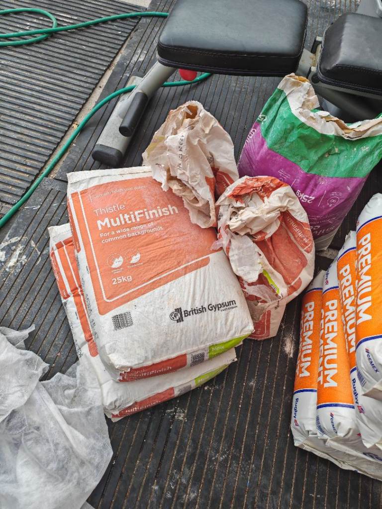 British Gypsum Thistle MultiFinish Plaster 25kg Bags - New