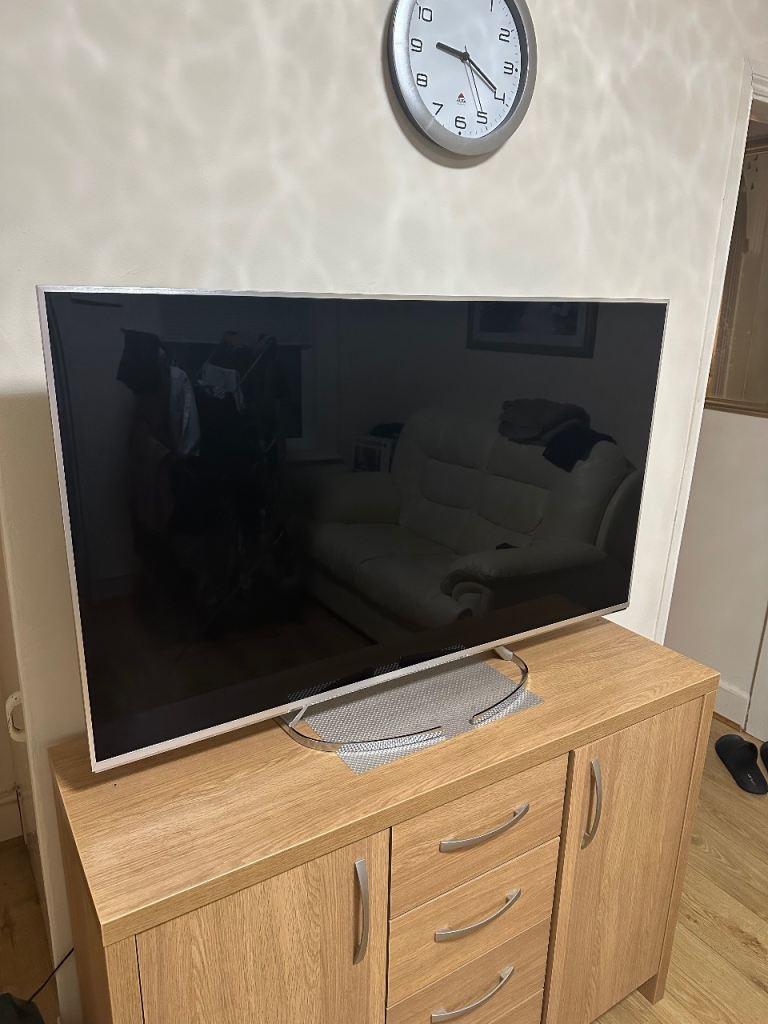 Panasonic 4K 50”tv