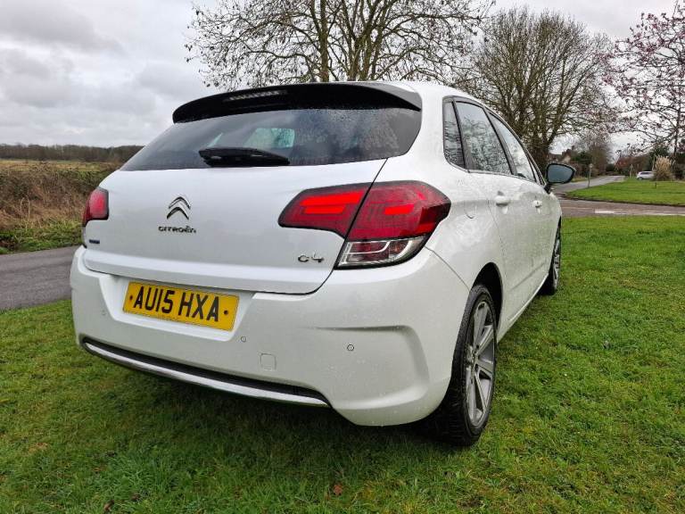 Citroen, C4, Hatchback, 2015, Manual, 1560 (cc), 5 doors