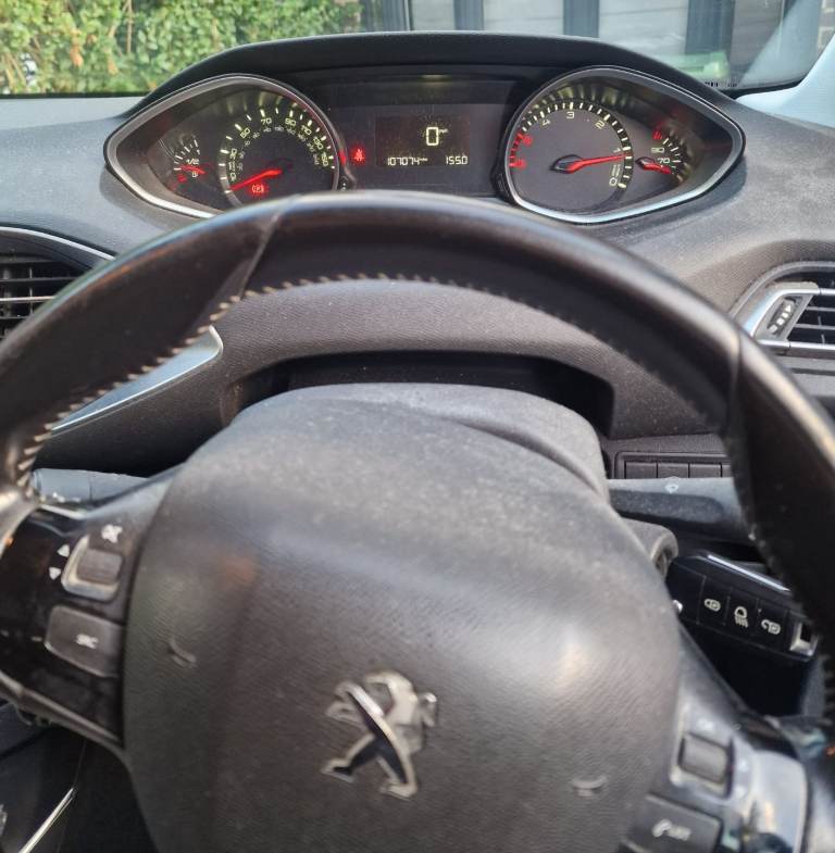 Peugeot, 308, Estate, 2015, Manual, 1560 (cc), 5 doors