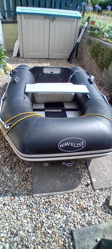 Waveline Inflatable Dinghy – Good Condition with Accessories