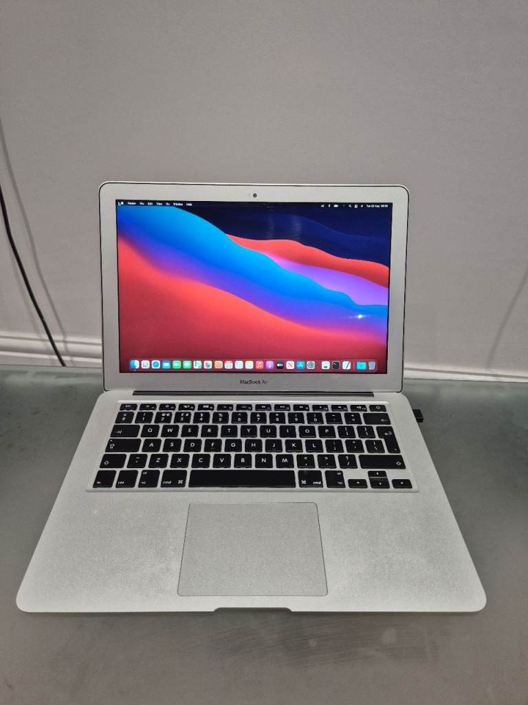 Apple macbook air i5 2014