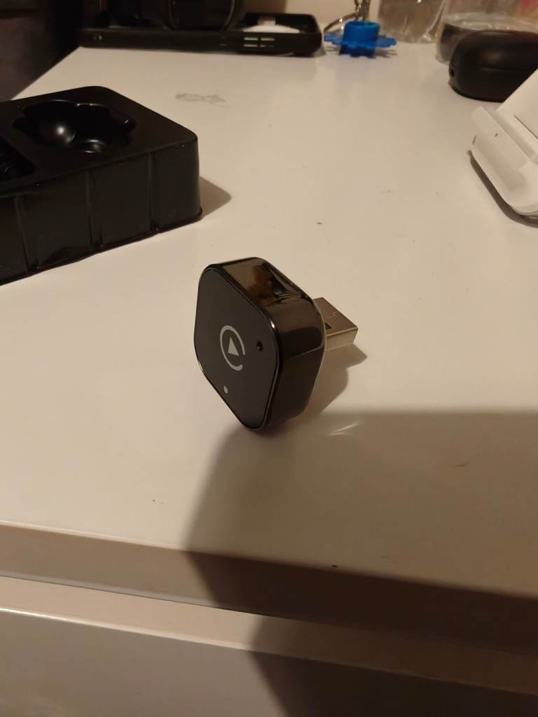 Android Auto / Apple CarPlay wireless adapter 