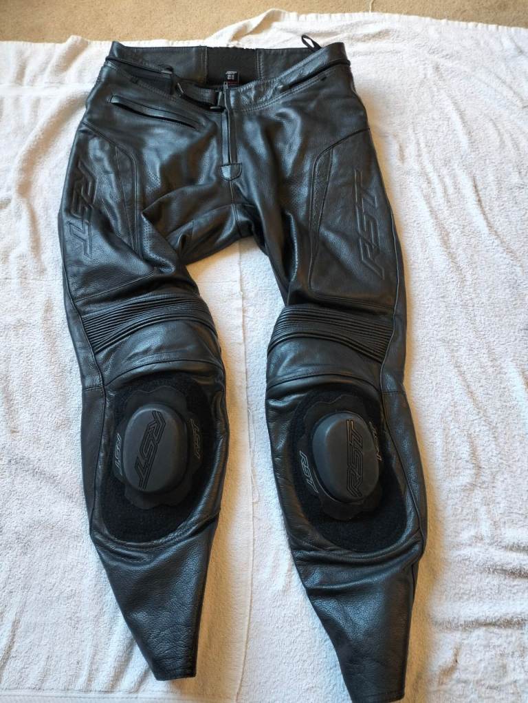 RST 2291 mens leather Motorcycle trousers GT CE AAA UK 32" W Reg Leg Knee Sliders