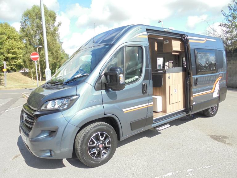 2019 19 SWIFT SELECT 122 5.99 METRES 2 BERTH IN MET GREY # JUST 2 OWNERS # 