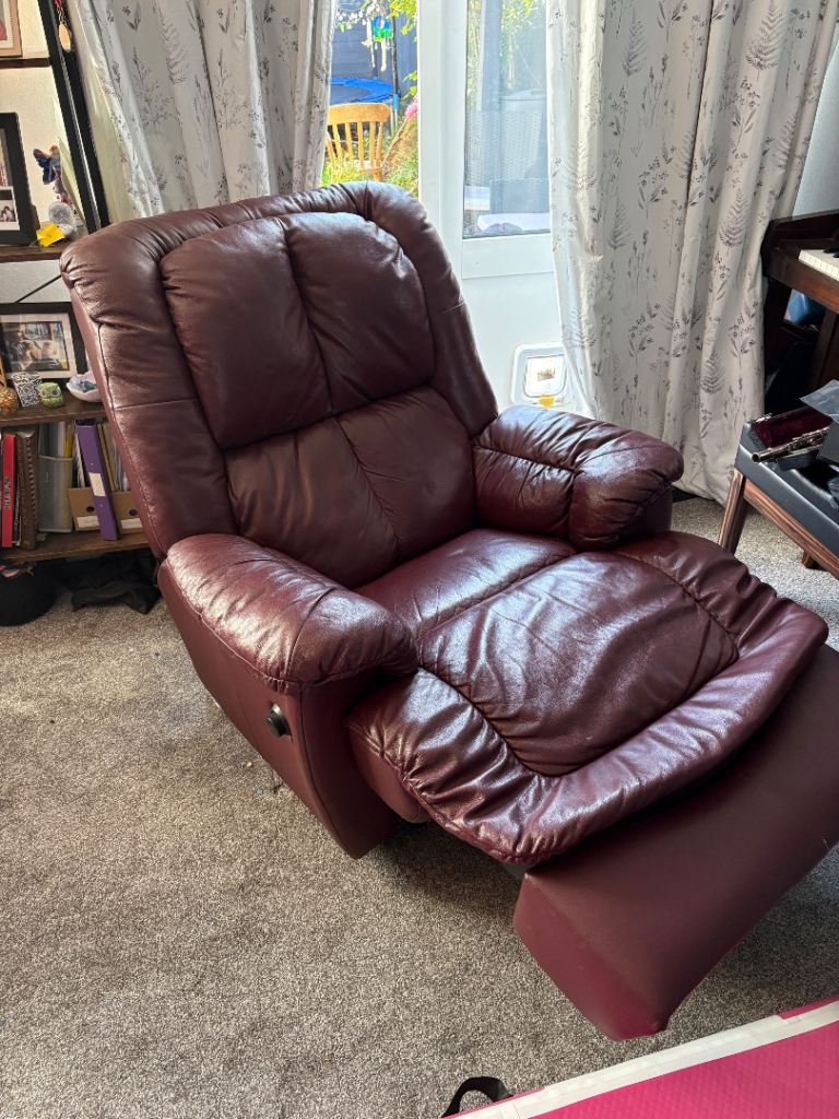 Lazy boy style armchair 