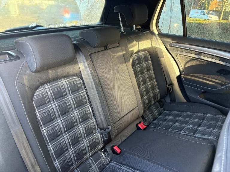 2018 Volkswagen Golf 2.0 TDI GTD Hatchback 5dr Diesel DSG Euro 6 (s/s) (184 ps) HATCHBACK Diesel ...