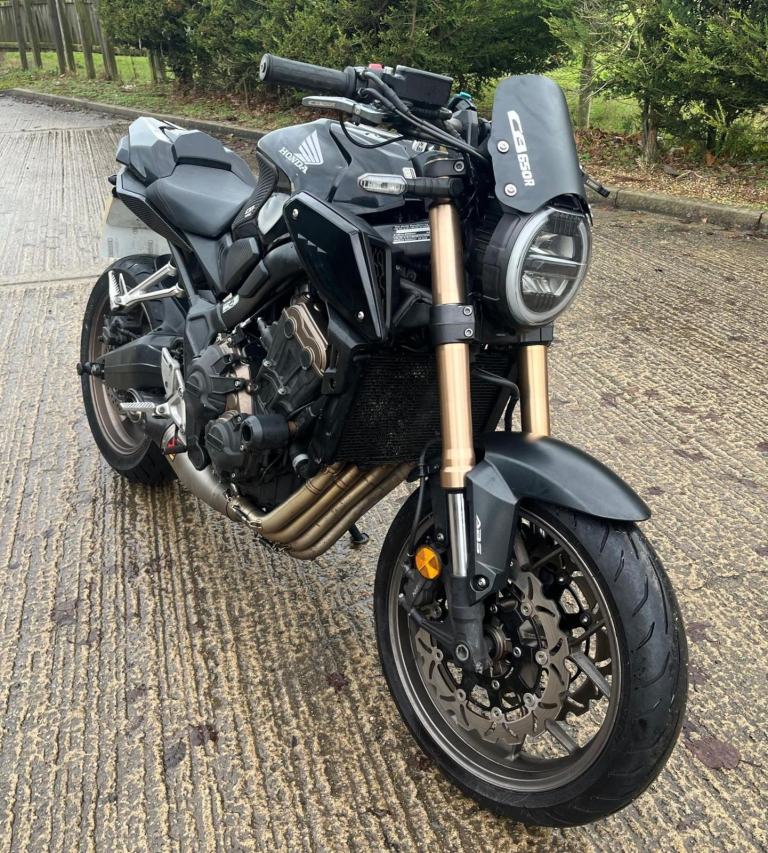 2019 68 HONDA CB650R NAKED CB 650 RA-K BLACK R RETRO CAFE 19k MILES FEW MARKS