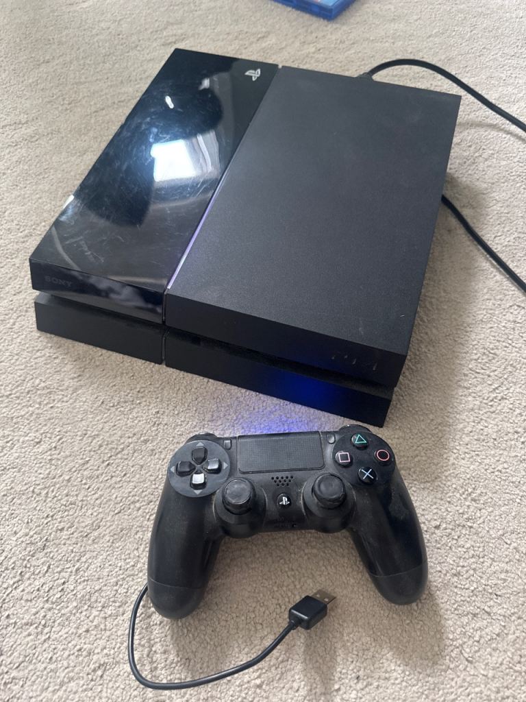 PS4 Console and Games