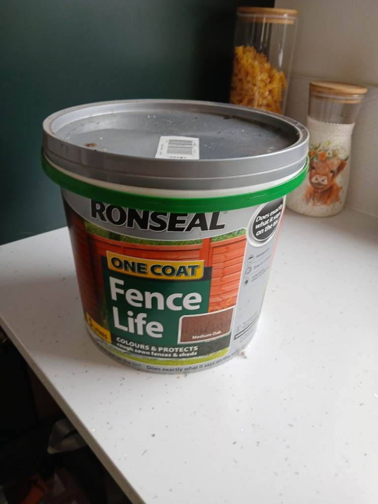 Fence pajnt new