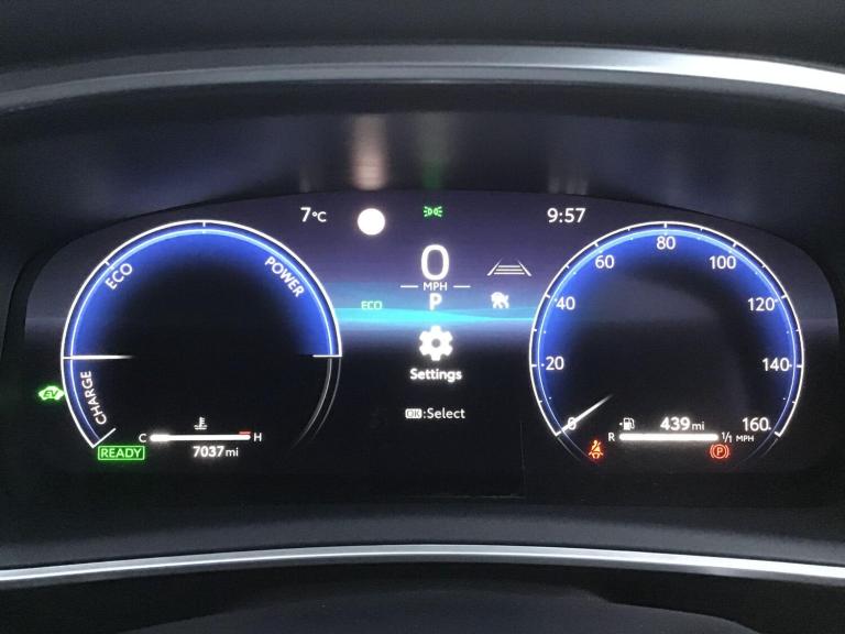 2025 Toyota Corolla 1.8 Hybrid Design 5dr CVT HATCHBACK PETROL/ELECTRIC Automatic