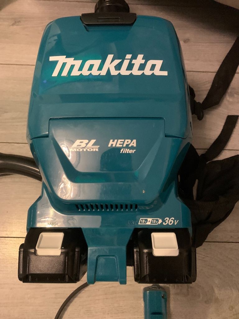 Makita hoover