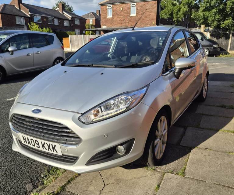 Ford, FIESTA, Hatchback, 2009, Manual, 1399 (cc), 5 doors
