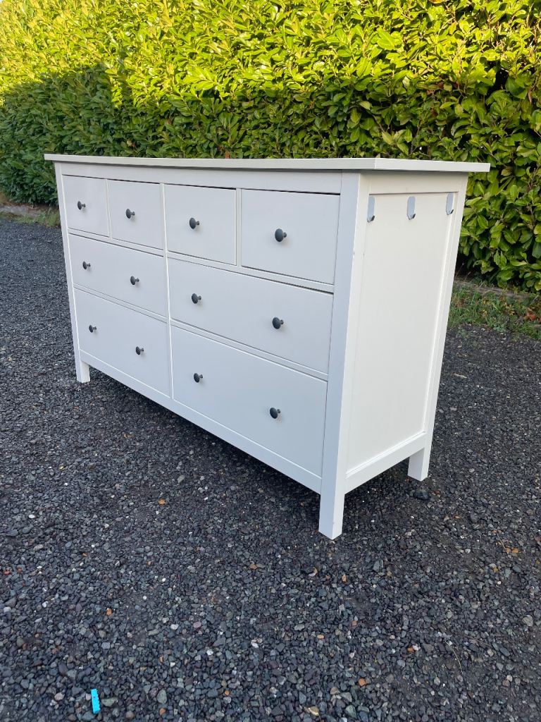 FREE DELIVERY 🥰🚚🥰 IKEA WHITE HEMNES CHEST OF 8 DRAWERS GOOD CONDITION 